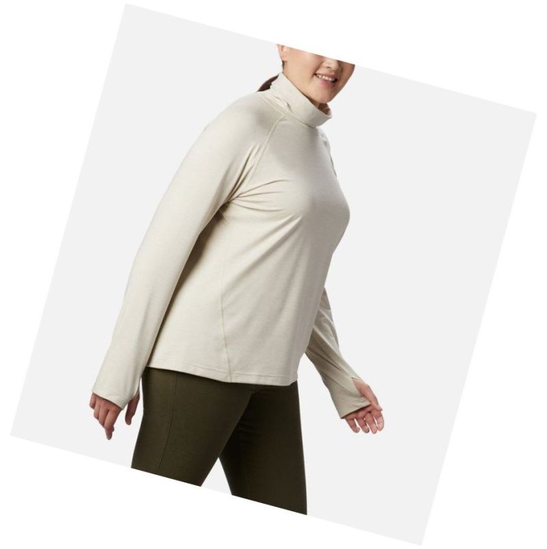Columbia Bryce Canyon II Turtleneck Plus Size Sweatshirt Kadın Krema | 03721-ZWNF
