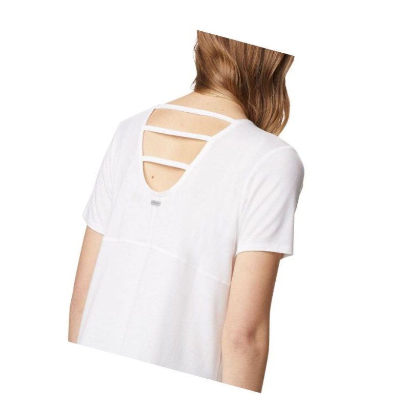 Columbia Essential Elements Short Sleeve Tişört Kadın Beyaz | 15240-ZOSM
