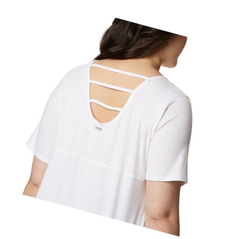 Columbia Essential Elements Short Sleeve Plus Size Tişört Kadın Beyaz | 03619-IGDF