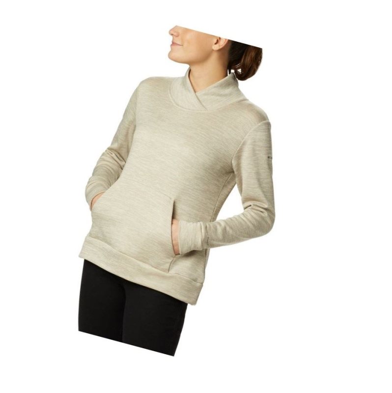 Columbia Place to Place Fleece Sweatshirt Kadın Krema | 41763-XGEB