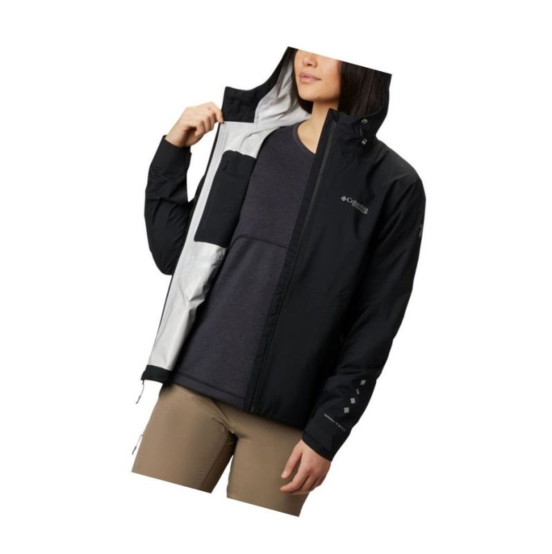 Columbia Titan Pass 2.5L Shell Mont Kadın Siyah | 87345-ZXCY